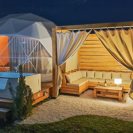 Jewelberry Glamping Hotel Tbilisi Mtsʼkhetʼa المظهر الخارجي الصورة