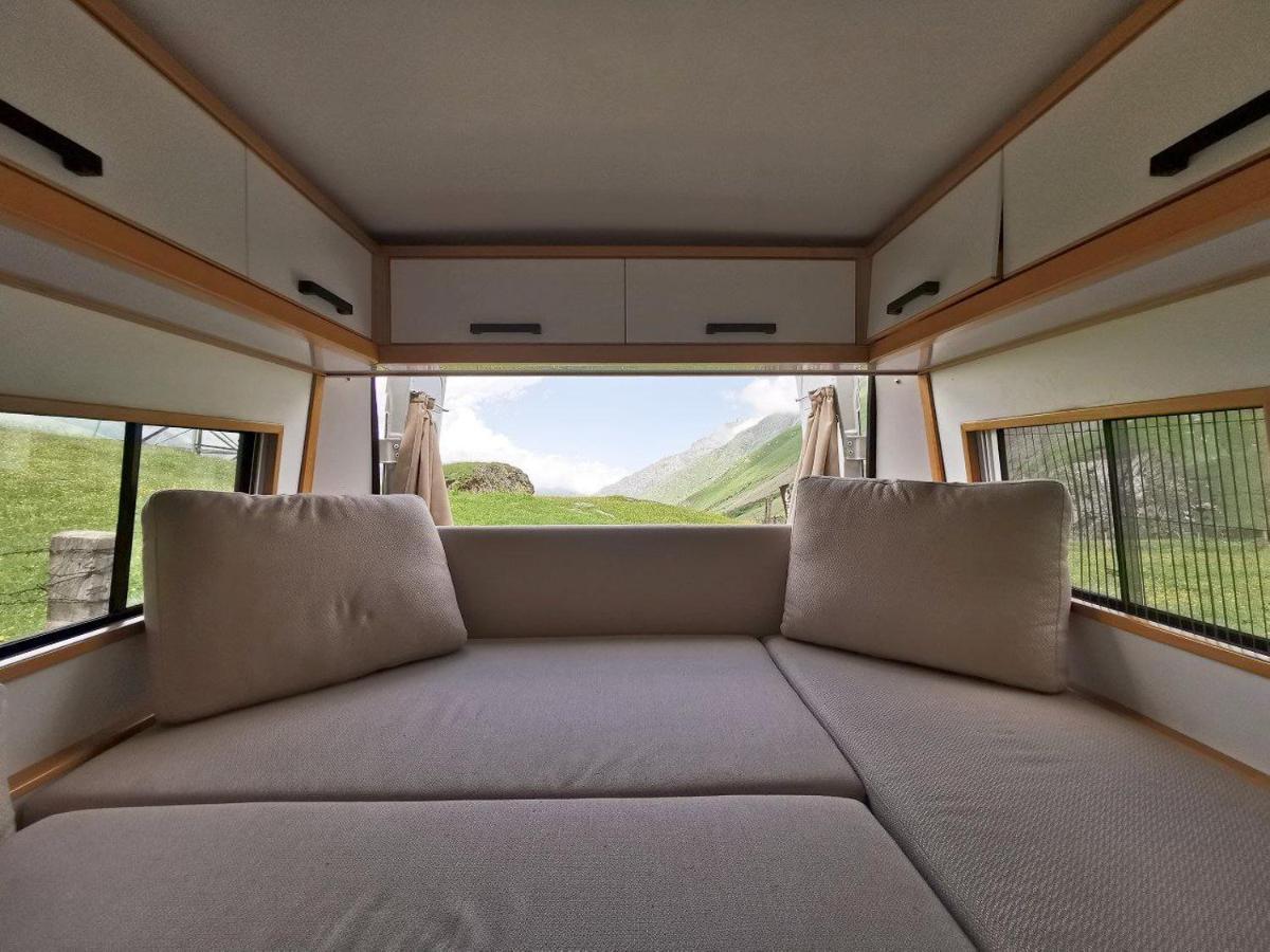 Jewelberry Glamping Hotel Tbilisi Mtsʼkhetʼa المظهر الخارجي الصورة