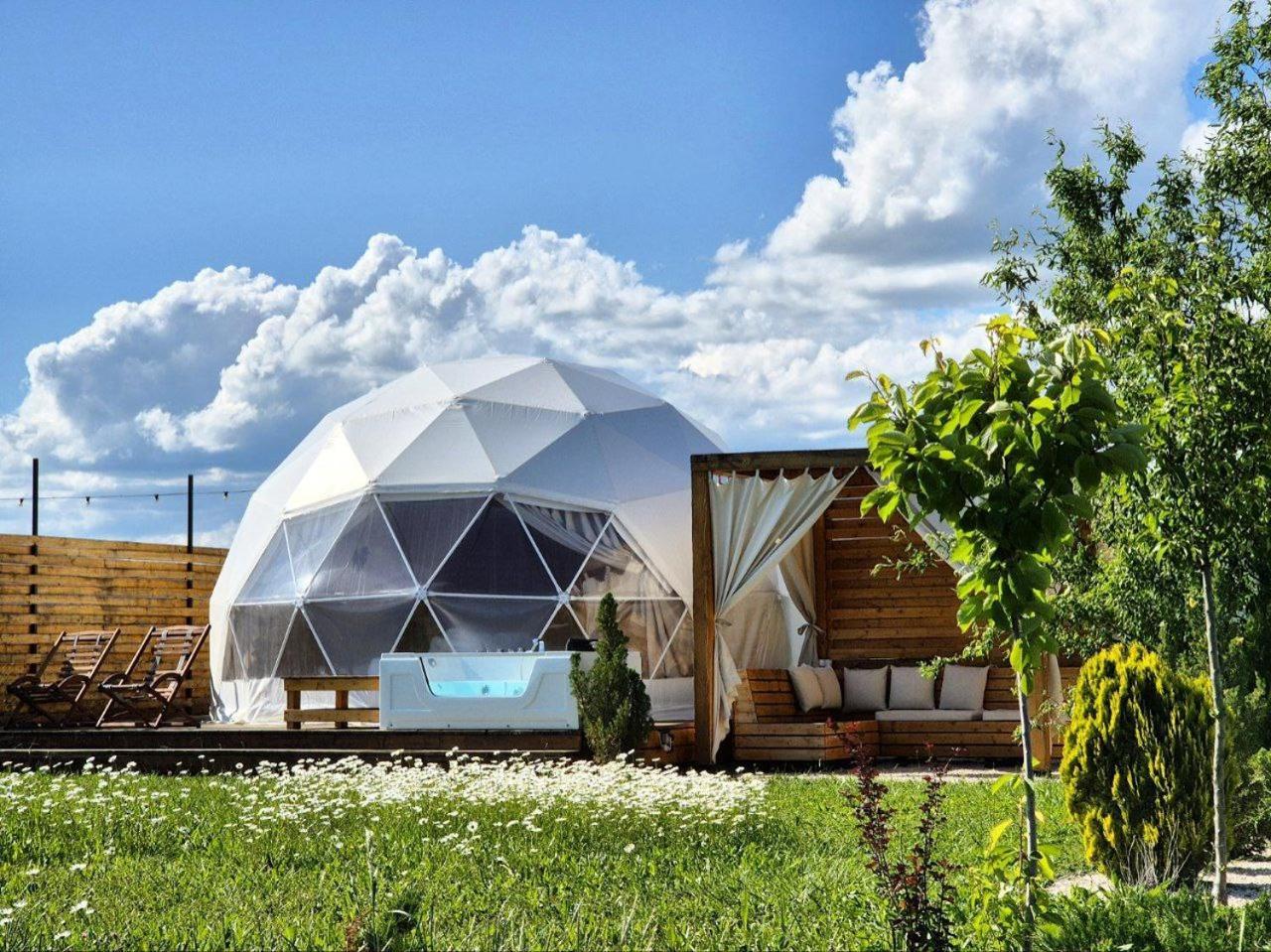 Jewelberry Glamping Hotel Tbilisi Mtsʼkhetʼa المظهر الخارجي الصورة
